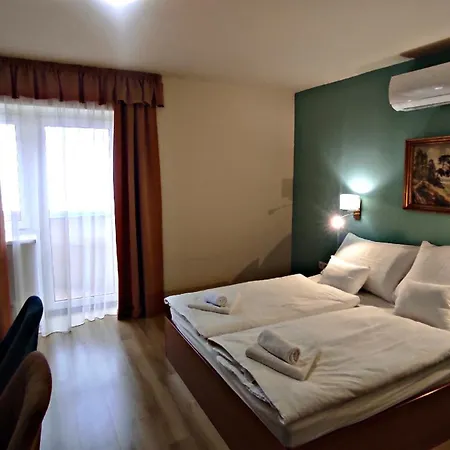 Atrium 3* Harkany