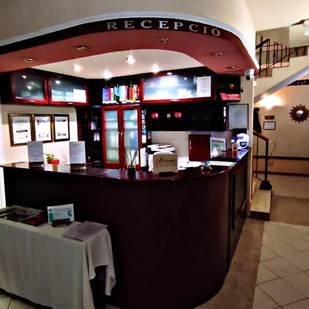 Отель Atrium Харканы